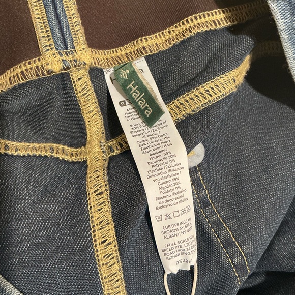 Halara wide leg flex denim jeans - Picture 9 of 13